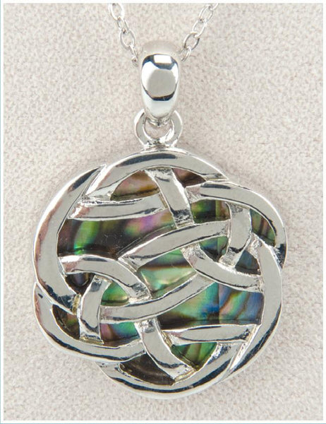 WILD PEARLE Neck Celtic Knot - Berg Jewelry & Gifts