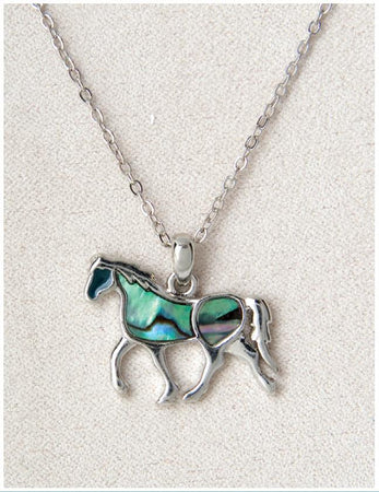 products/wild-pearle-neck-horse-470885.jpg