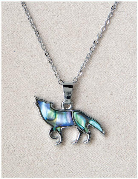 WILD PEARLE Neck Wolf - Berg Jewelry & Gifts